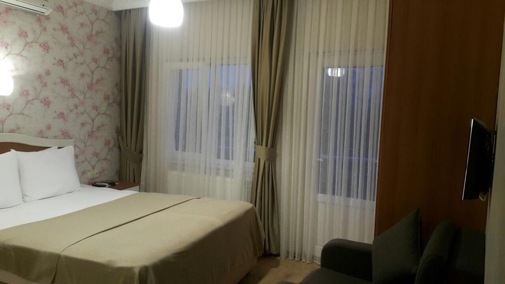 Ada Sahil Hotel Adalar Ngoại thất bức ảnh
